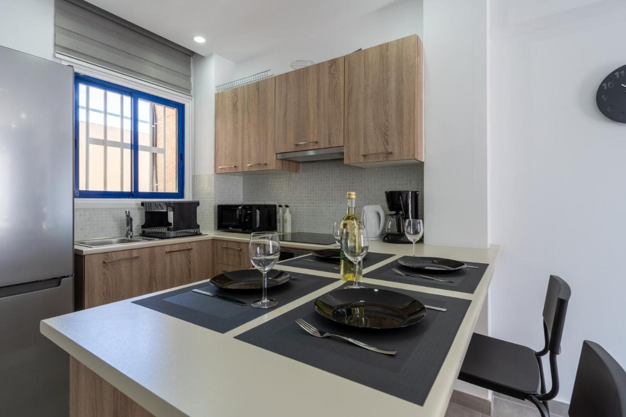 Odyssey - Captivating 2-Bedroom Retreat In Larnaca Zewnętrze zdjęcie