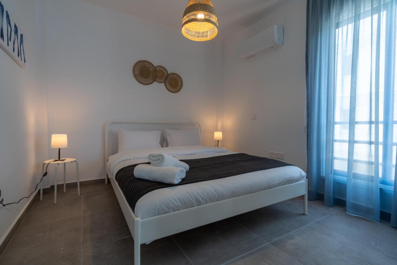 Odyssey - Captivating 2-Bedroom Retreat In Larnaca Zewnętrze zdjęcie