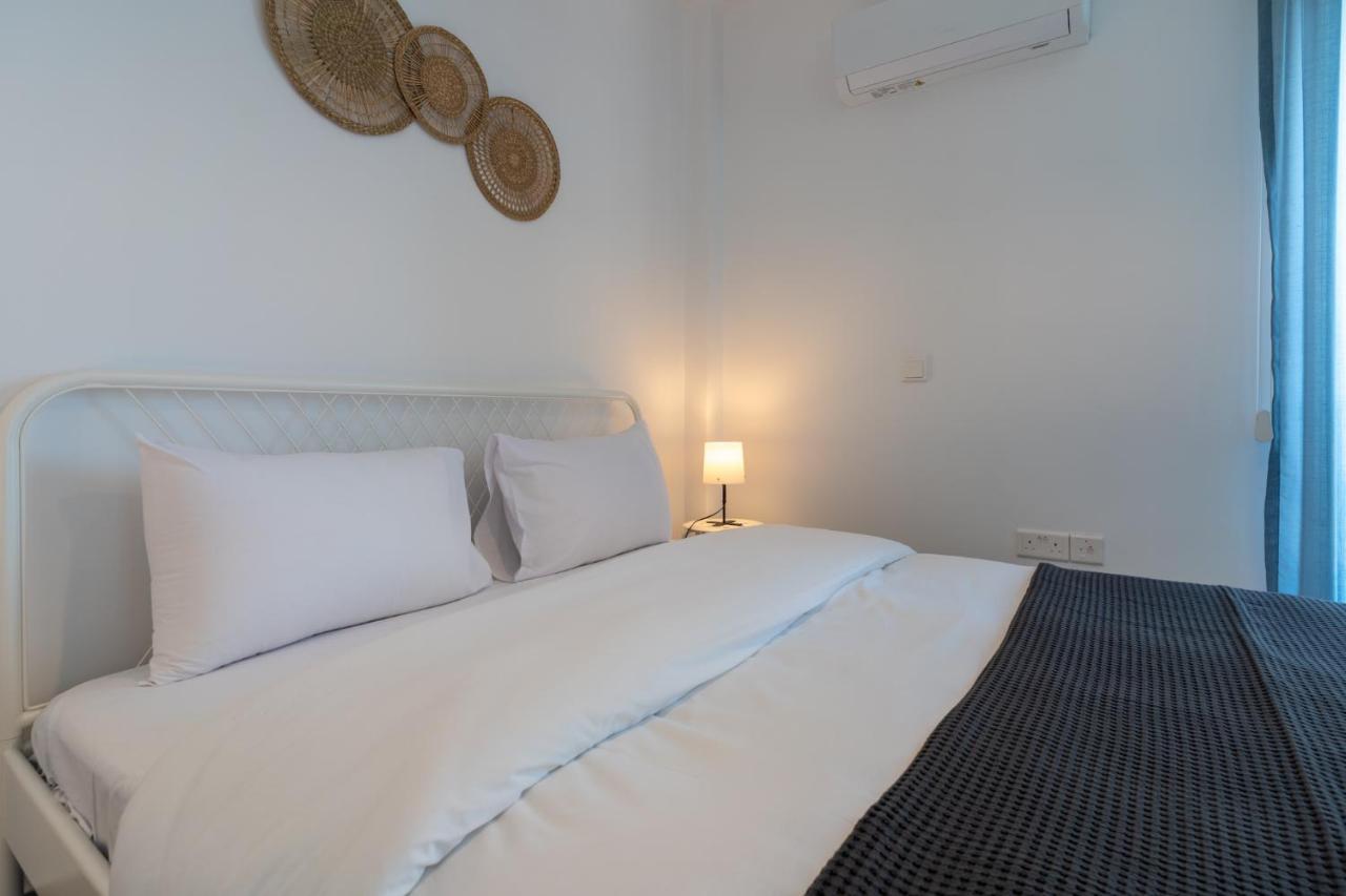 Odyssey - Captivating 2-Bedroom Retreat In Larnaca Zewnętrze zdjęcie